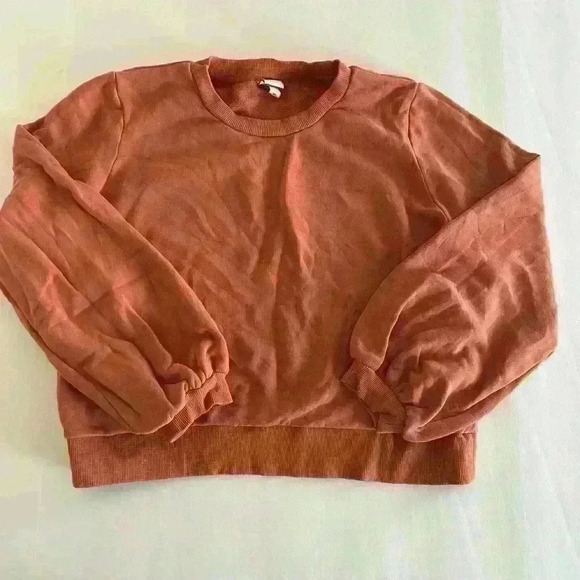 a new day Salmon Orange Puff Bell Sleeve Crew Neck
Sweatshirt - Picture 1 of 7